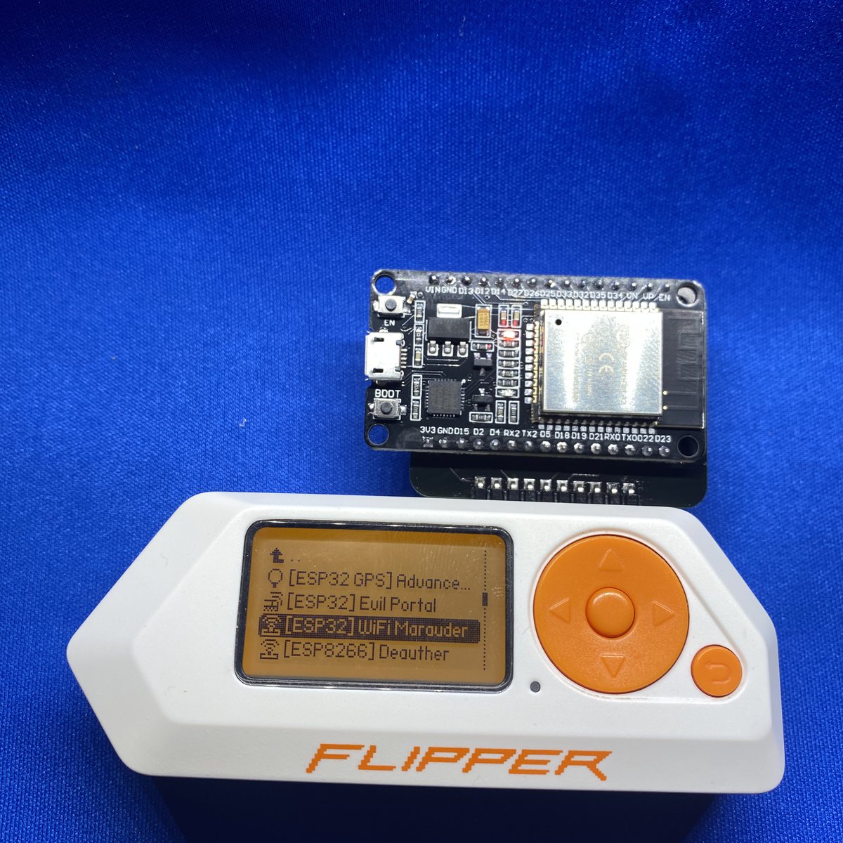 Custom Flipper Zero ESP32 Marauder Plug & play from FlipperHub on Tindie