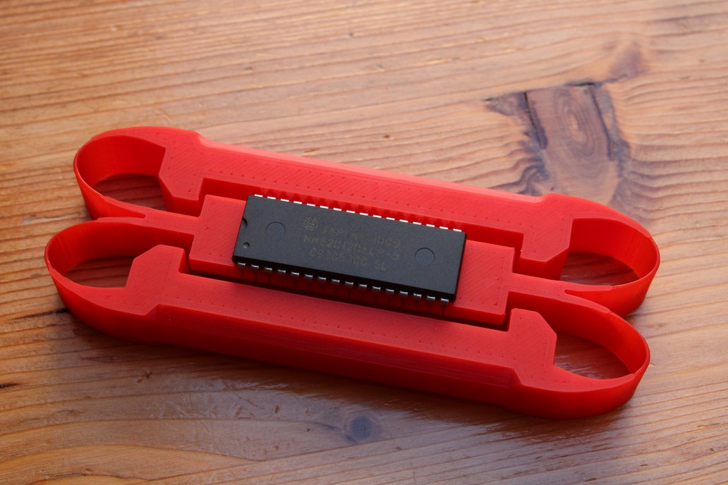 DIP bender IC lead straightener tool 3D printed 1