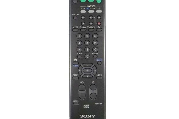 Sony RM-Y135 Programmable Remote with Atmega328PB