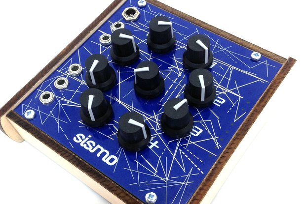 Sismo Qadrox Trace Sequenced Synth LAST UNITS