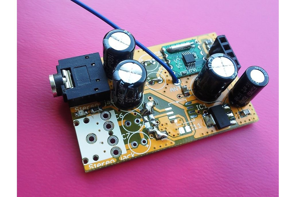 Arduino controlled tiny FM radio 1