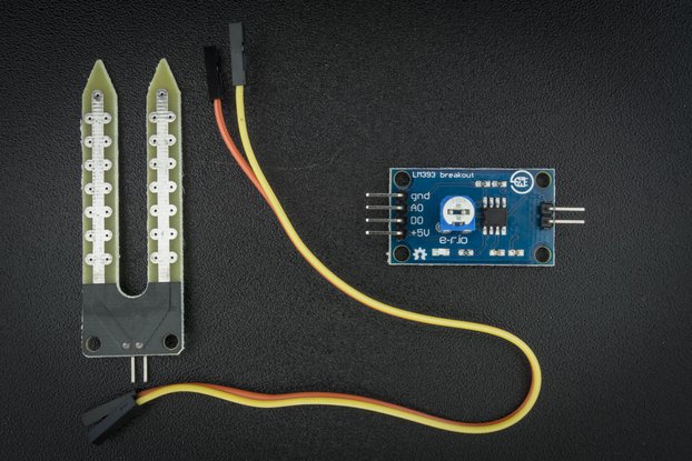Soil humidity sensor with LM393