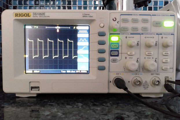 Rigol DS1052E, 50MHz Digital Oscilloscope