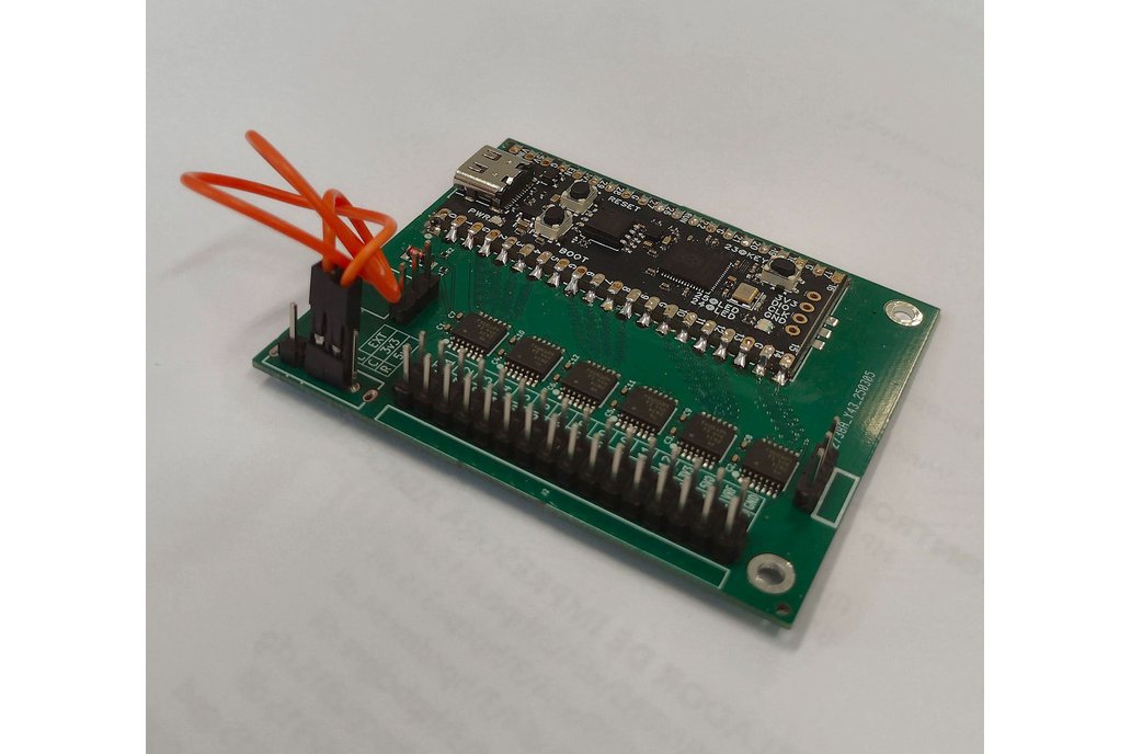 200 MHz capable 24 channels Logic Analyzer 1