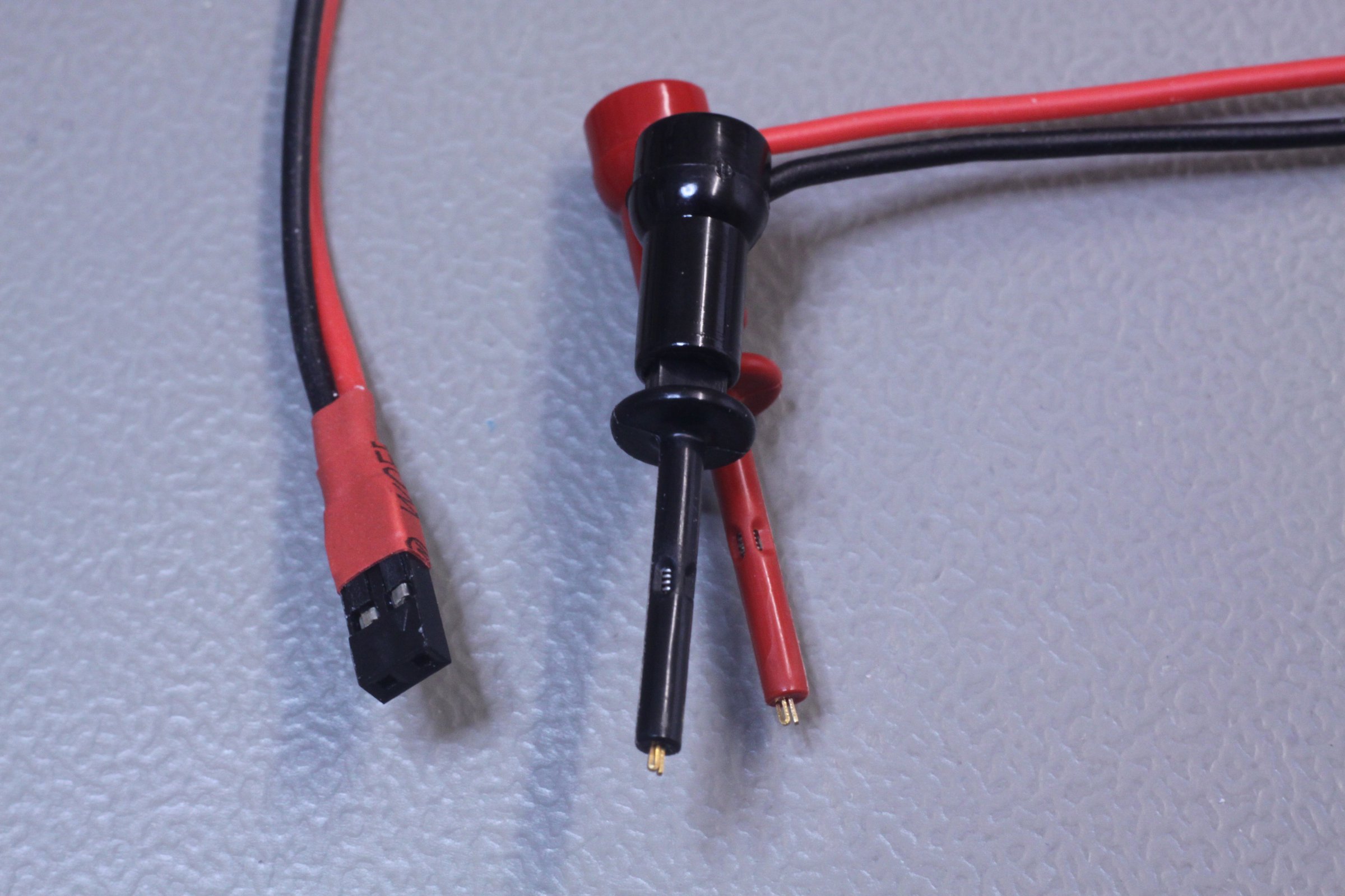 "Lock Hook" Power Cable from leonerd on Tindie