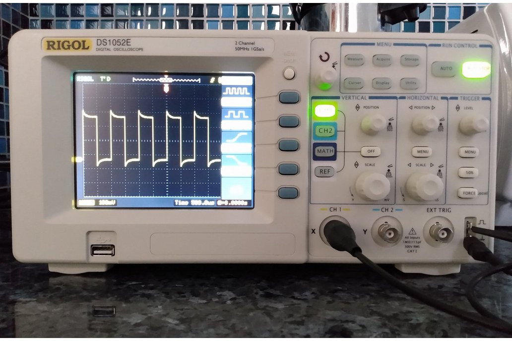 Rigol DS1052E, 50MHz Digital Oscilloscope 1
