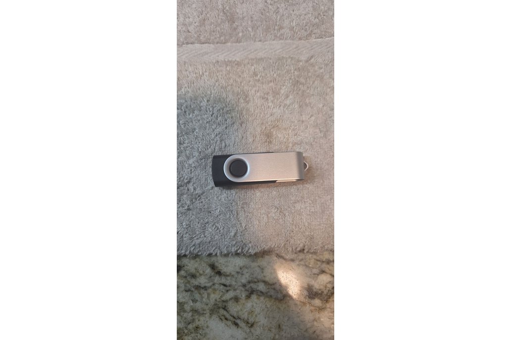 Hiren's NEW Version Bootable USB PC Utilities Pass 1