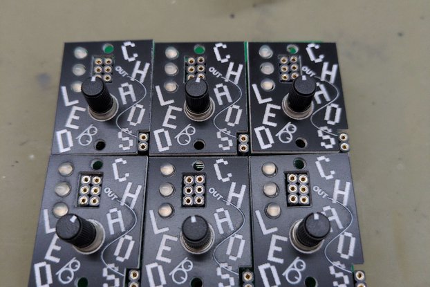 BF-22 LED CHAOS: CV source for AE Modular