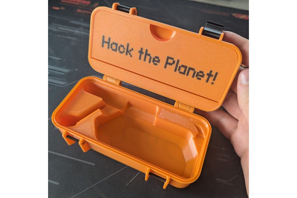 Flipper Zero 3D-printed case 1