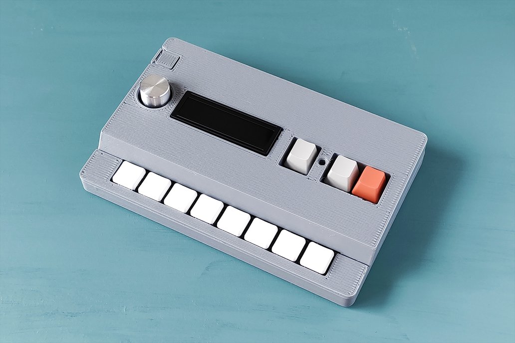 SnapBeat, the simple Lo-fi sampler, Full assembled 1