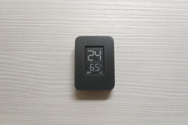 Temp and Hum mini sensor with mini e-ink display
