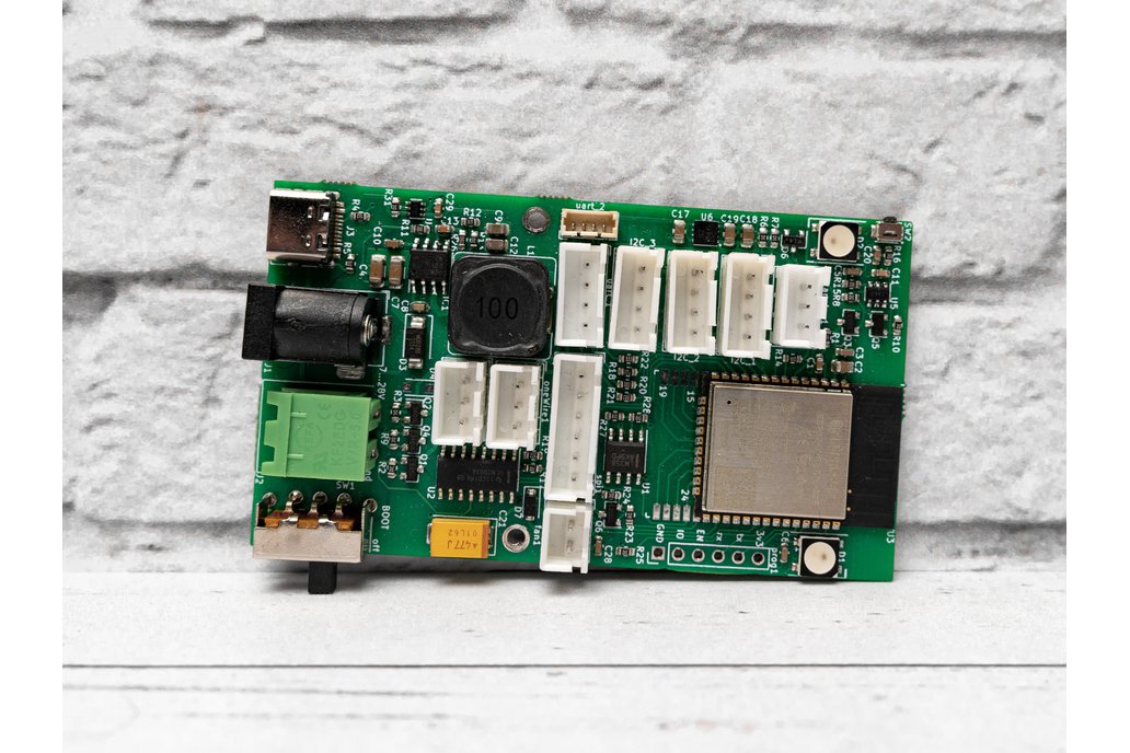 ESP32 Universal IoT Dev Kit – Sensing Pro Motherboard