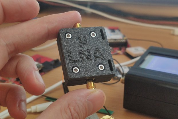 μLNA : pocketable LNA amplifier for Hack RF