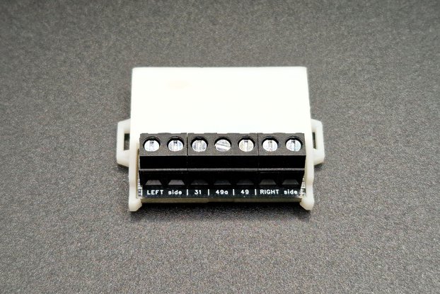 Universal comfort (one touch) turn signal module