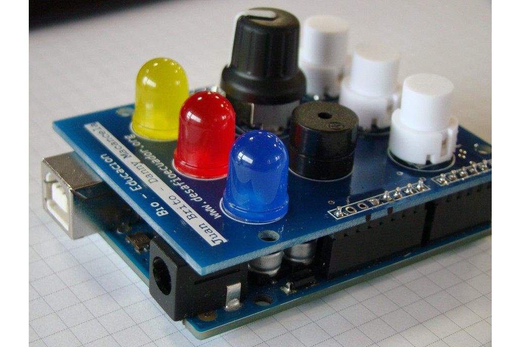 K4S, an Arduino Shield to use with Scratch 1