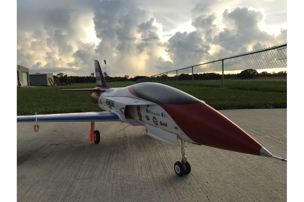 Switch Blade 90 High-Performance Sport Jet 1