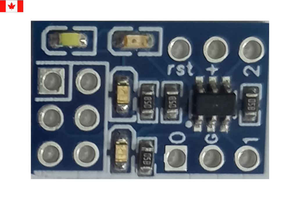 ATtiny10 dev Board with ICSP and LEDs 1