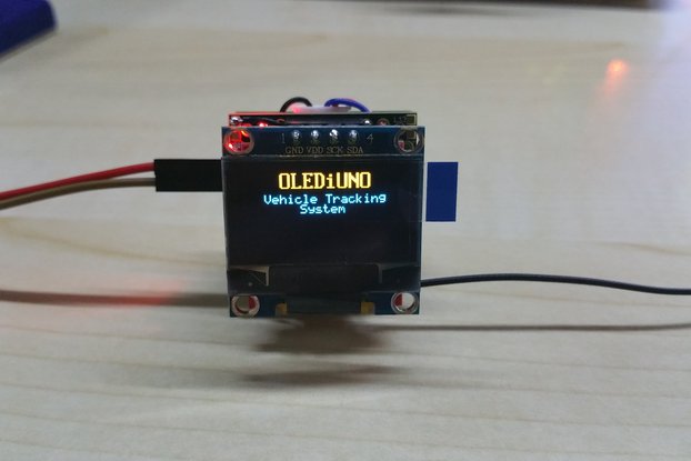 OLEDiUNO REAL TIME CAR  GPS / GSM Tracker with SOS