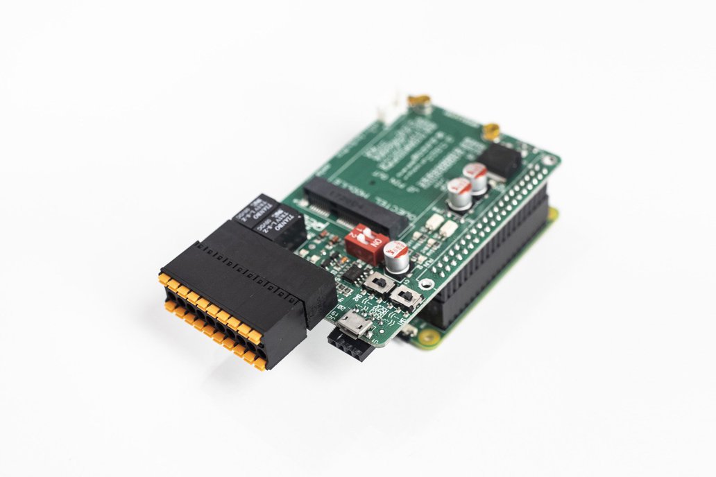 Raspberry Pi IO & RS485 & 3G Shield 1