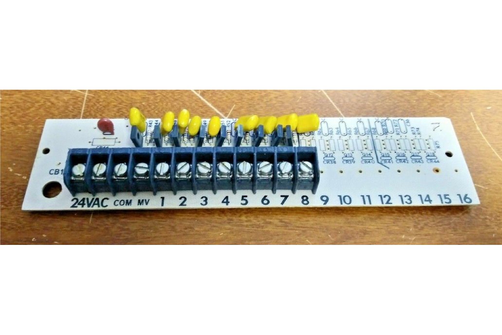 Qty 10, 24vac 8 Channel Triac Relay Driver Board 1