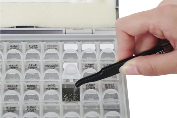 C04-200 Super Surface Mount 1% Capacitor Kit