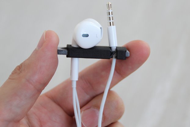 Loopy - the clever aid for headphones