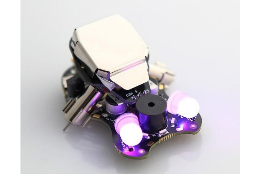 Winkbot with IR remote 1
