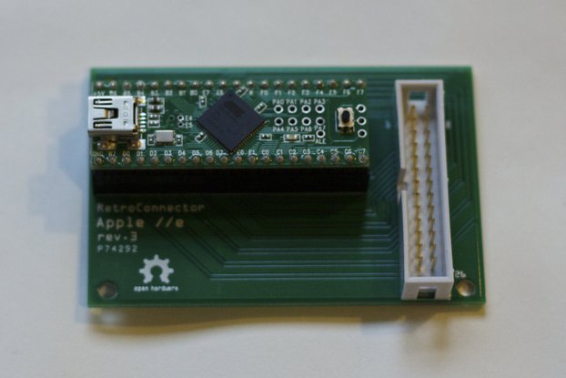 RetroConnector keyboard shield for Apple IIe