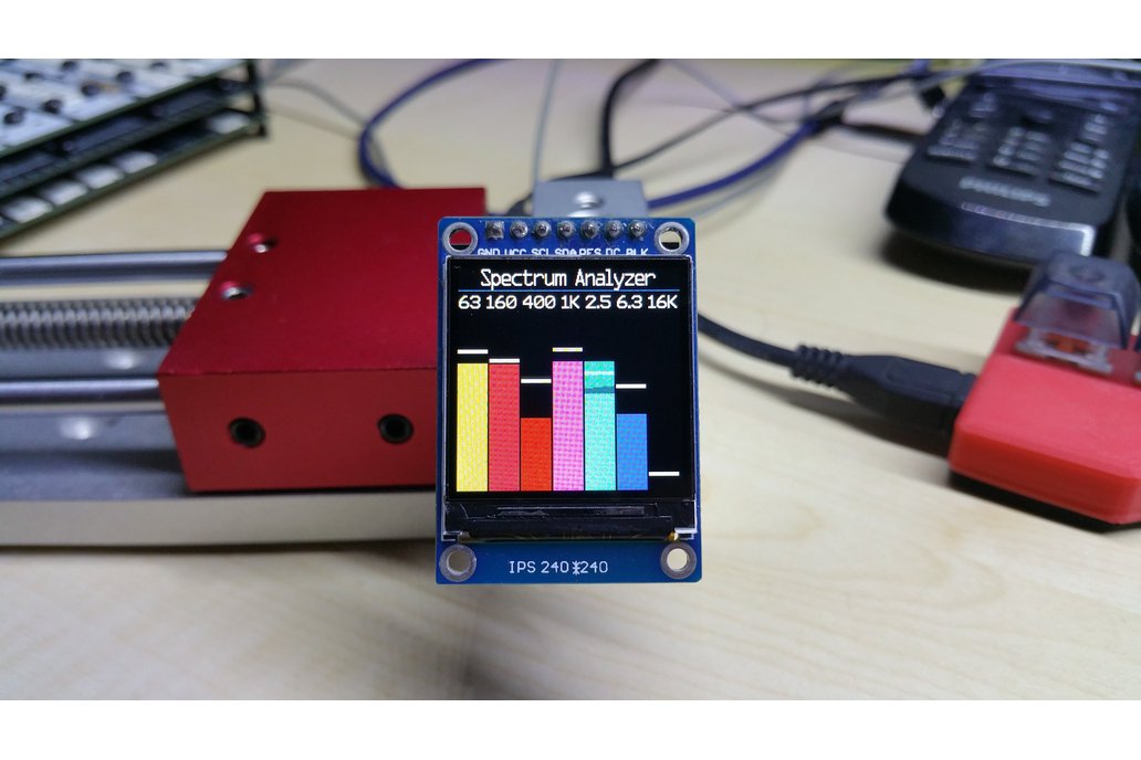 OLEDiUNO Spectrum Analyzer with 3 display modes 1