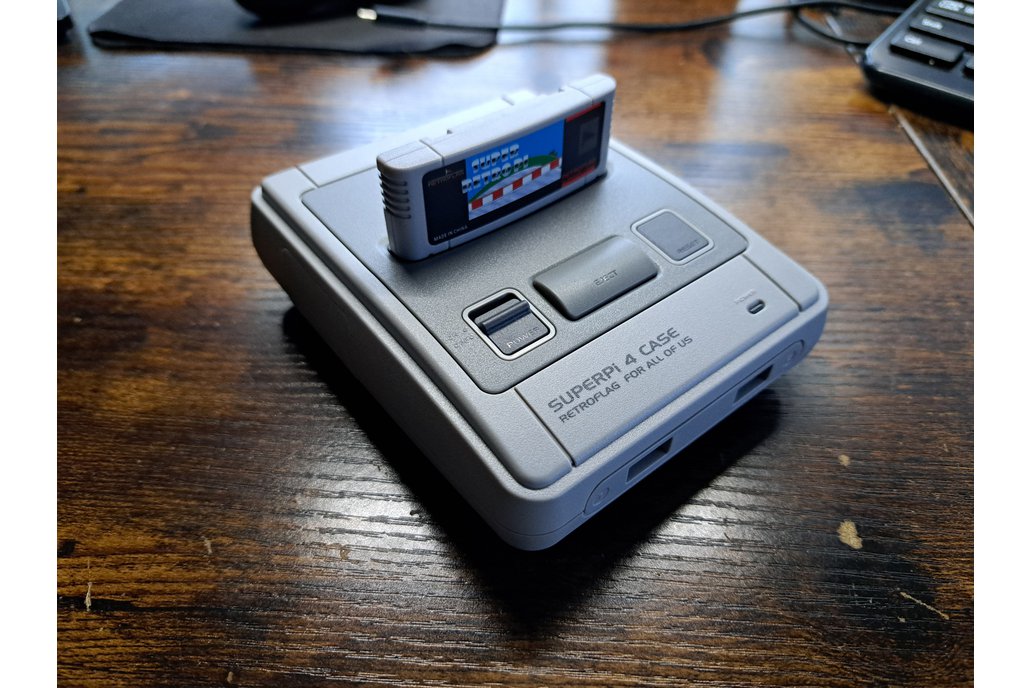 SuperPi4 Case + Raspberry Pi 4 8GB + Power Supply 1