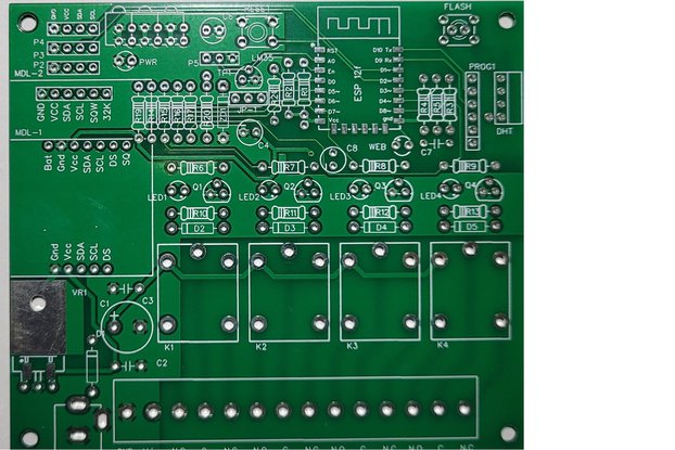 ESP8266-12 4 channel switch with temp sensors
