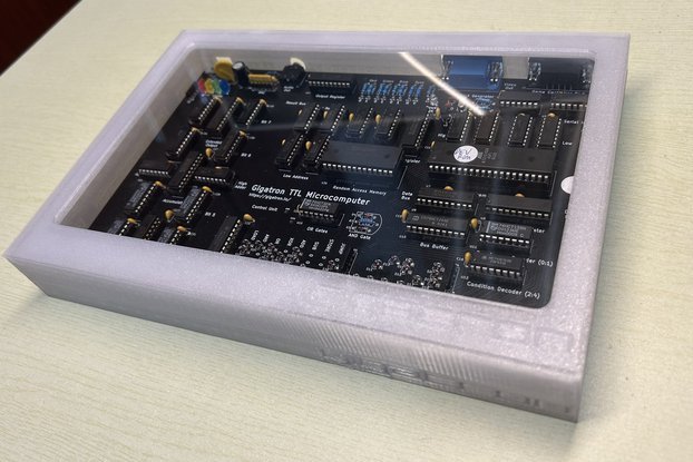Gigatron – TTL microcomputer with 3D Case