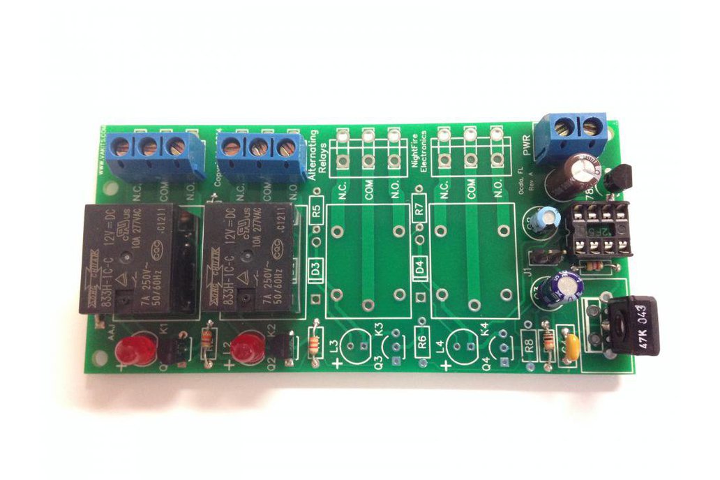 Adjustable Alternating 2 Relays Kit, 9v (#5438) 1