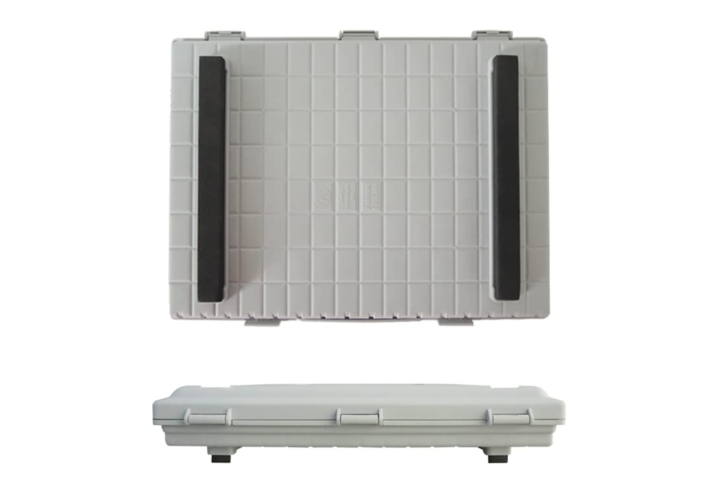 R06E24-100 Super Surface Mount 1% Resistor Kit 1