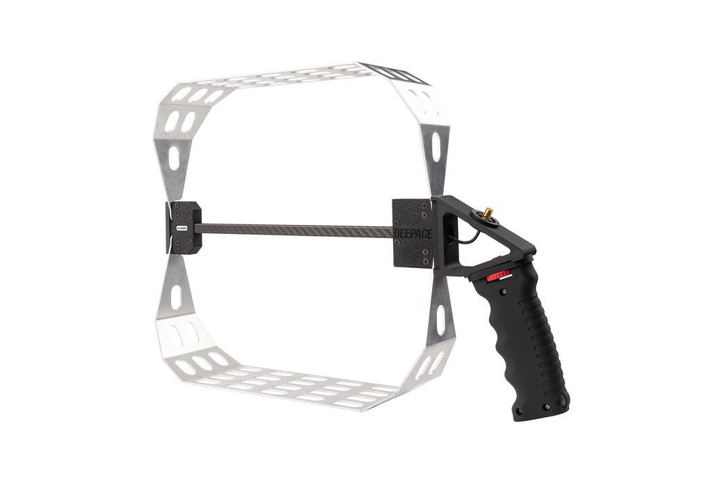R200 VHF Direction Finding Antenna 1
