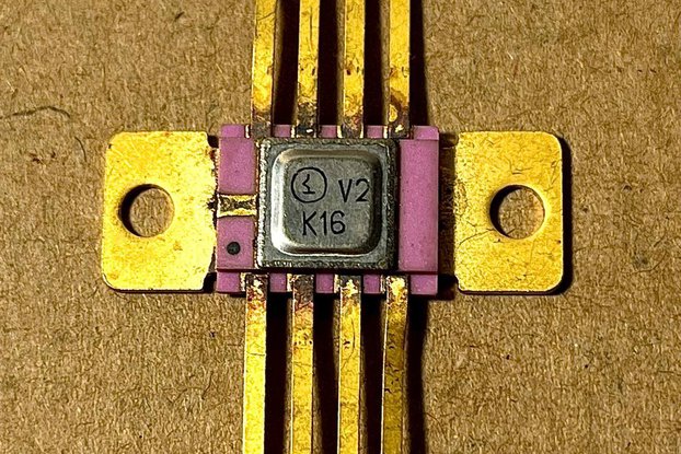 K16 K142EH6A К16 K142EH6A Microcircuits 8 legs new