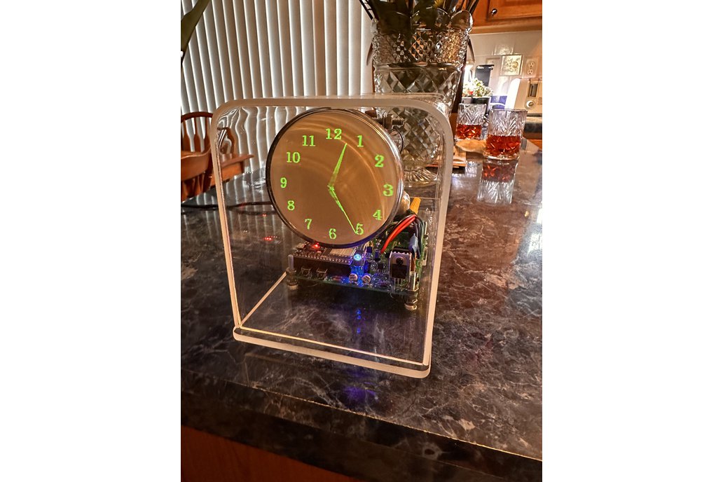 Oscilloscope clock 3RP1 CRT scope clock 1