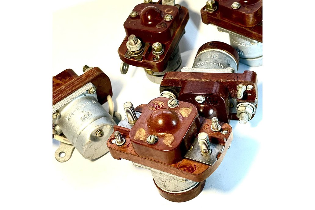 Vintage KM-100DV Compact Electromagnetic Contactor 1