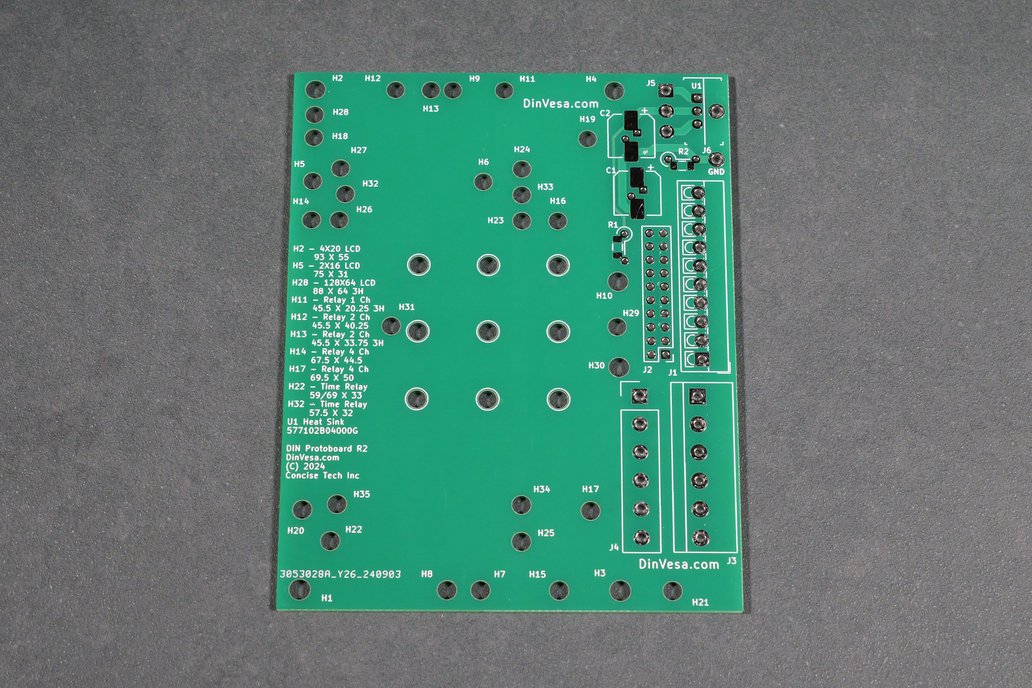 Protoboard, LCD, Relay DIN Rail Mount 1
