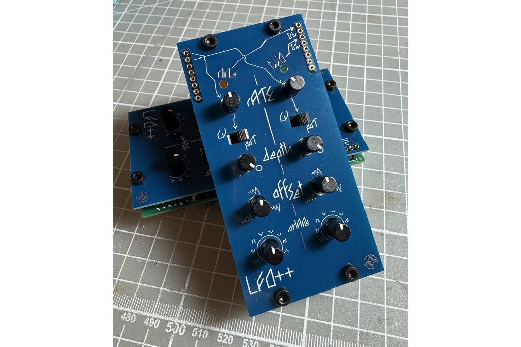 LFO++ for AE Modular 1