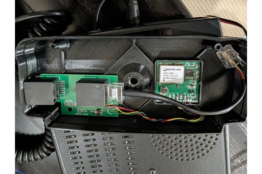 Kenwood D700 "G" GPS-in-head conversion 1