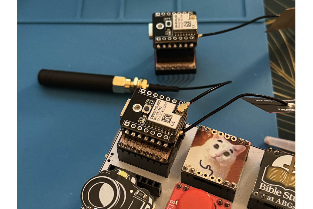 Seeed XIAO ESP32 Minibadge 1