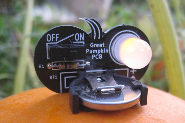 Pumpkin soldering kit