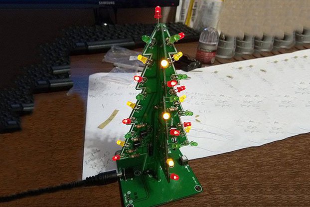 DIY Flashing LED Christmas Tree Circuit Kit(7212)