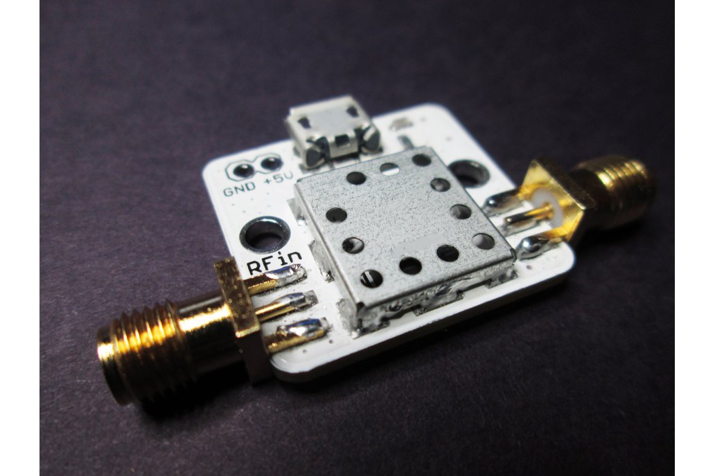 Tiny Ultra Linear LNA 10-2000 MHz NF=0.5dB G>20 dB 1