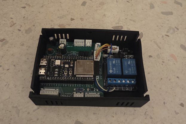 SmartCar IoT Controller (ESP32-S3)