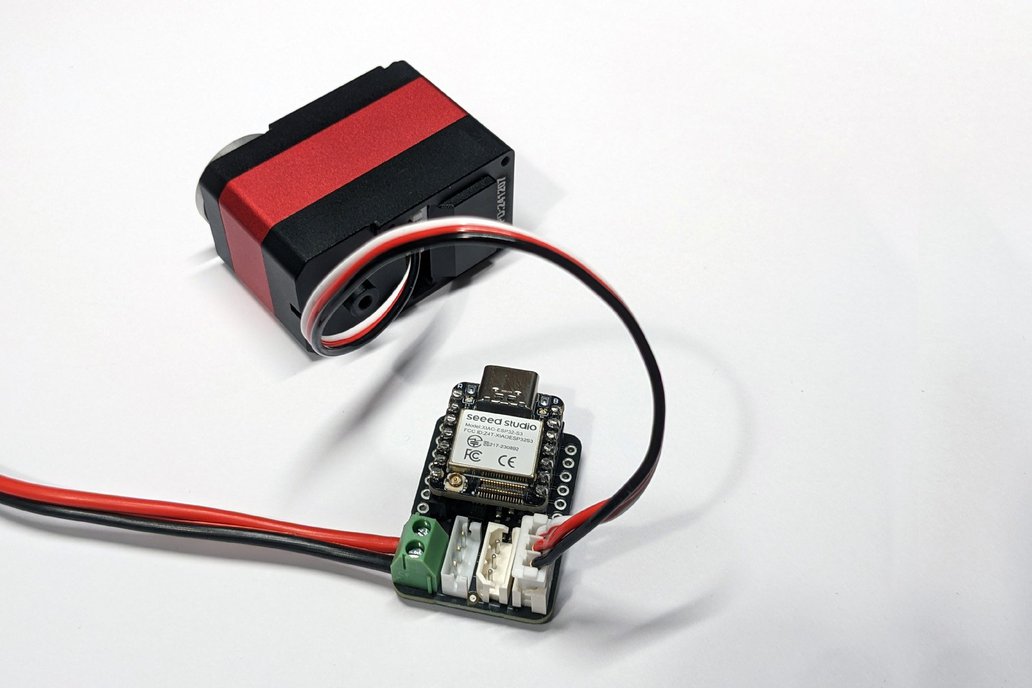 Smart Servo Add-On Board 1