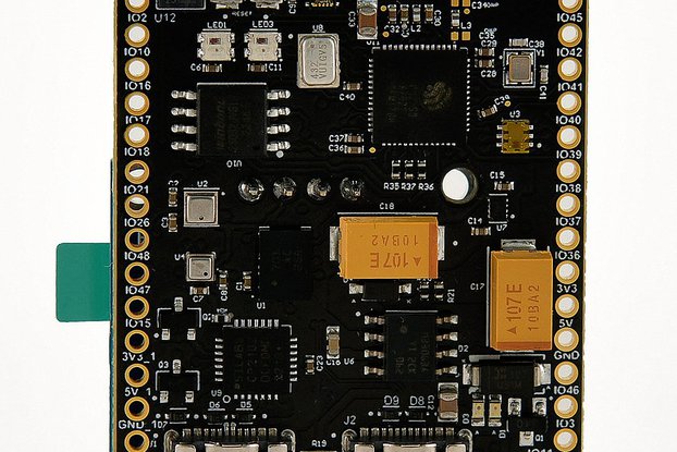 Sensy32  All-in-One Sensor IoT Board with LCD