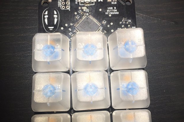 NyanKey / A Reprogrammable Keypad (assembled PCB)