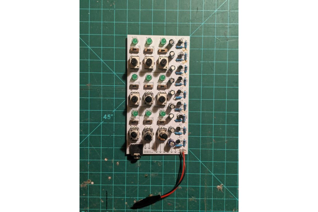 9 Voice Simple City Drone (with transistors) 1